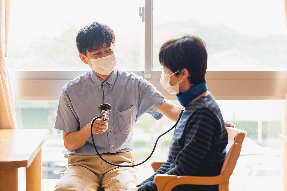 咽頭収縮トレーニングツール「sRED」